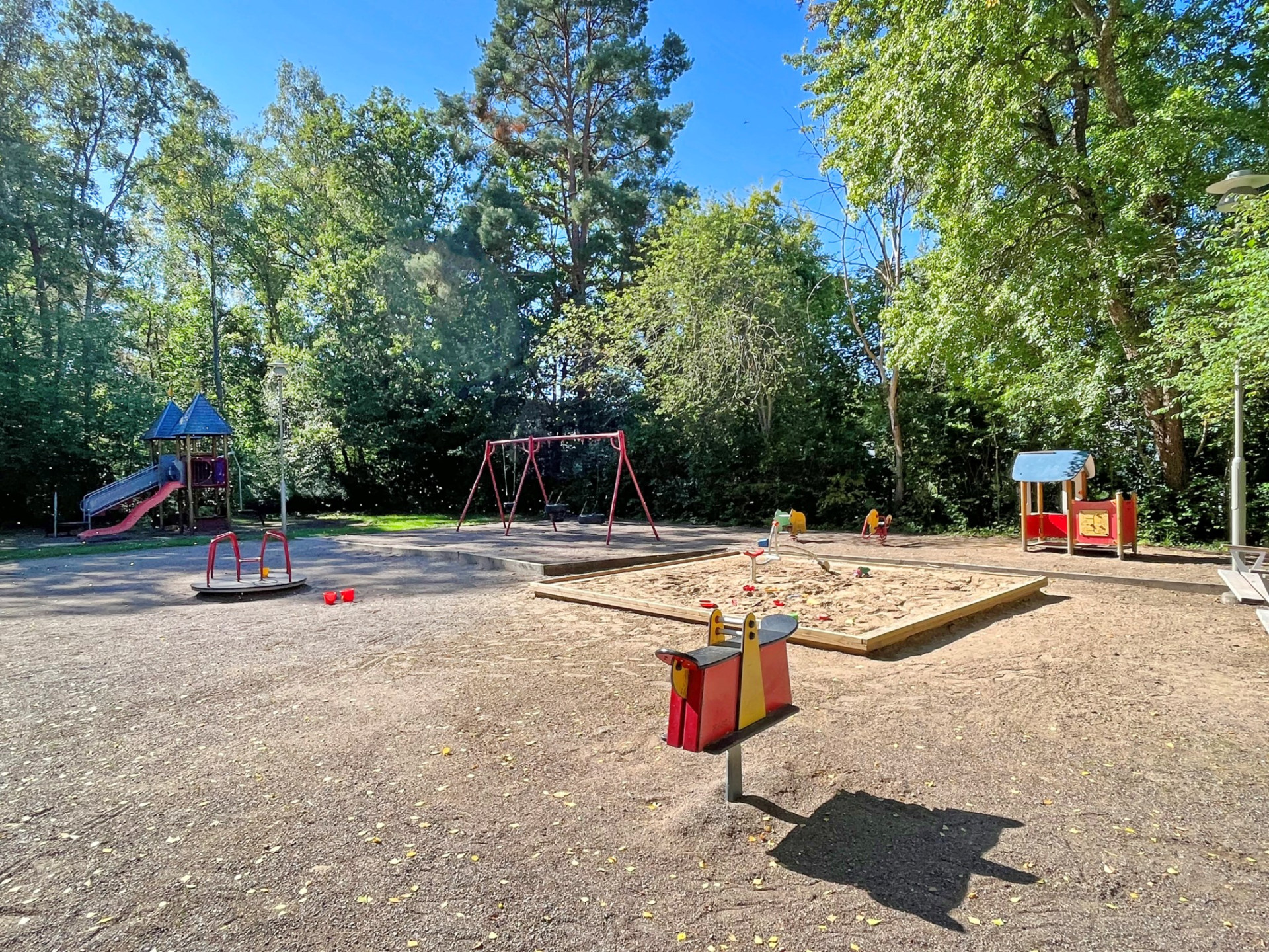 Lekplats i närområdet Ehrenstrahlsvägen 45