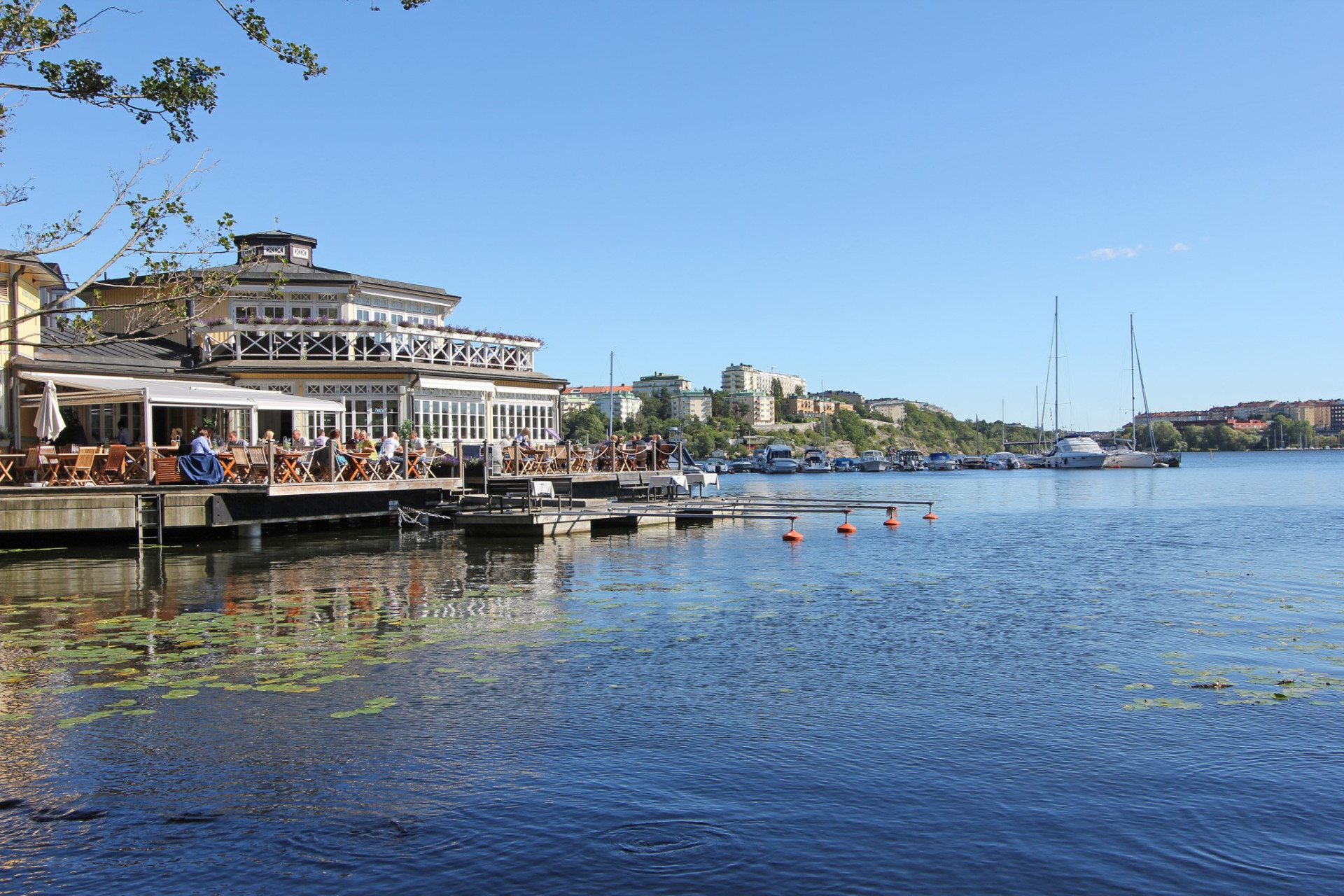 Sjöpaviljongen vid Alviks strand Runda vägen 19